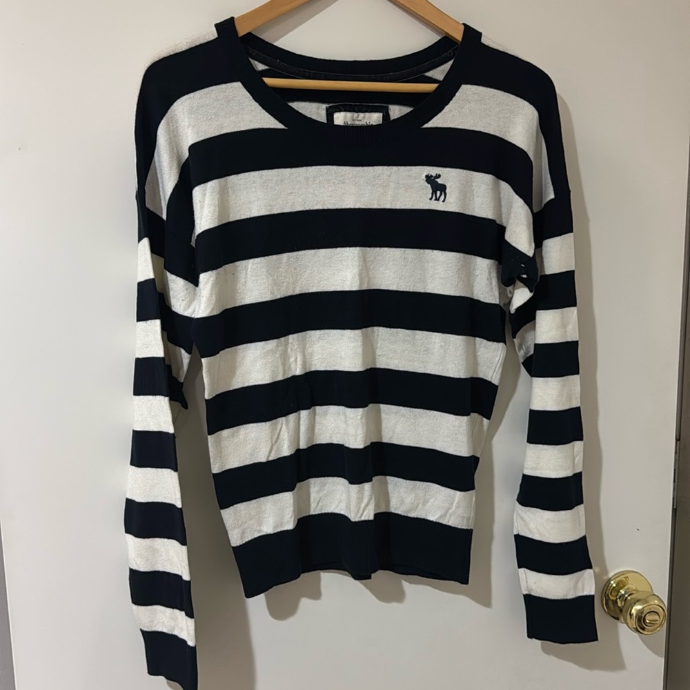 Vintage Abercrombie & Fitch Long Sleeve Sweater